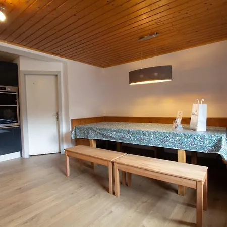 Ferienhaus Schmitten - Steinbock Lodges 펜션