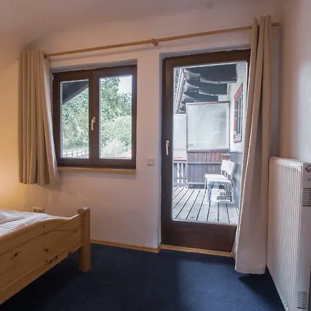 Ferienhaus Schmitten - Steinbock Lodges Дом отдыха